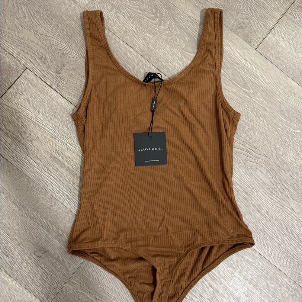 JLUXLABEL Ribbed Bodysuit - Picture 2 of 3